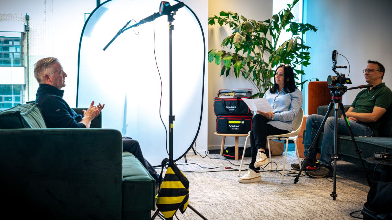 Grammatik Agency case study - Sweco. BTS shot showing the interviewee and producers/interviewers.